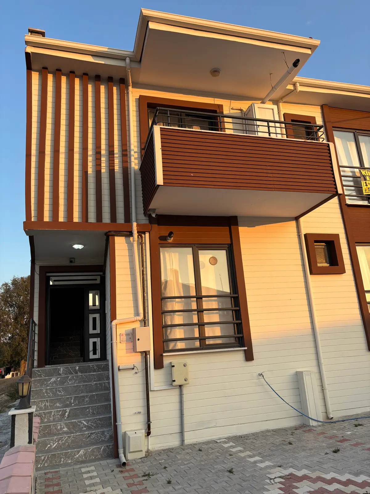 İvrindi Apart dış cephe