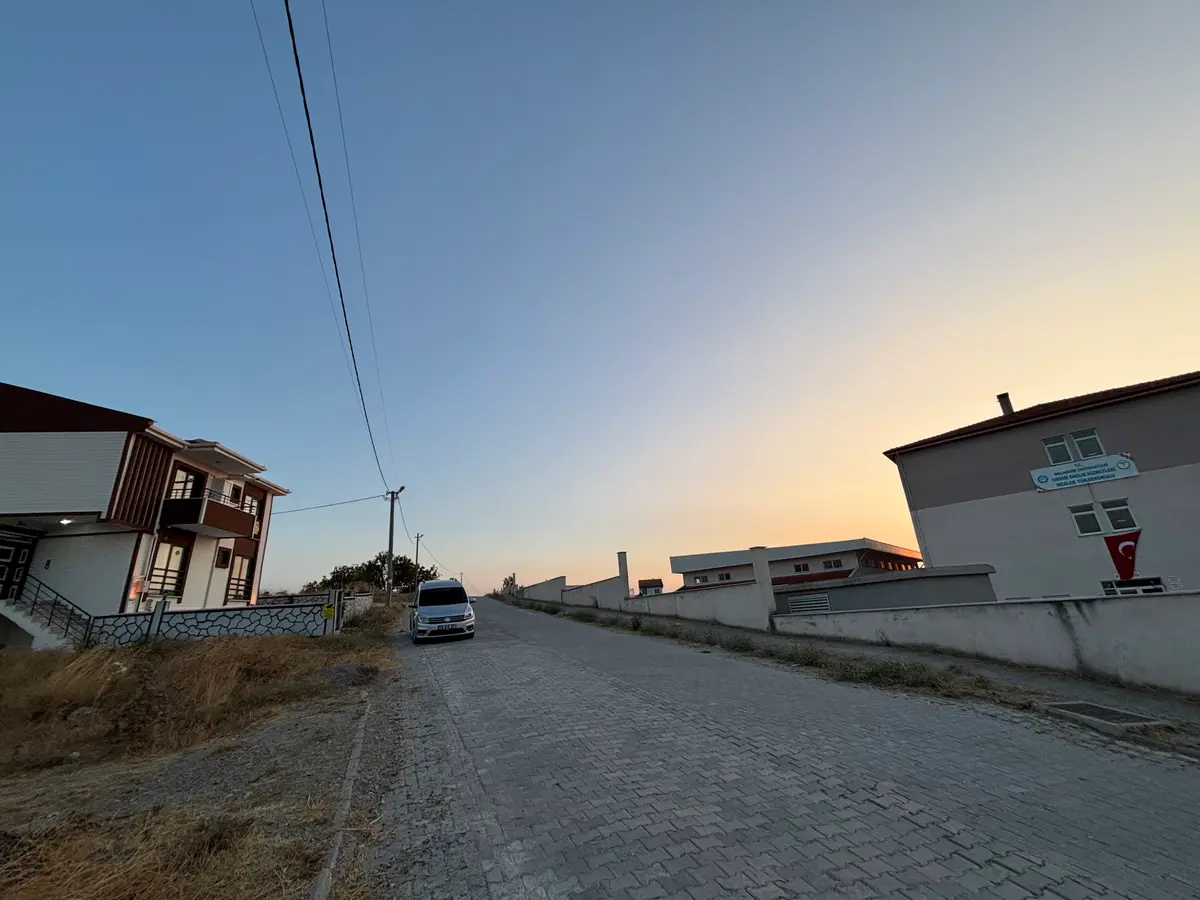 Apart akşam